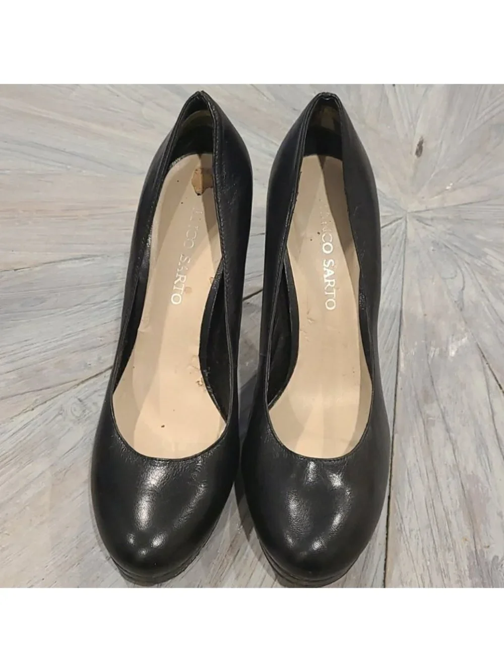 Franco Sarto blk leather platform heels